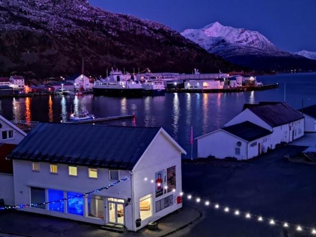 The Old Harbour Store Lodingen Exterior foto